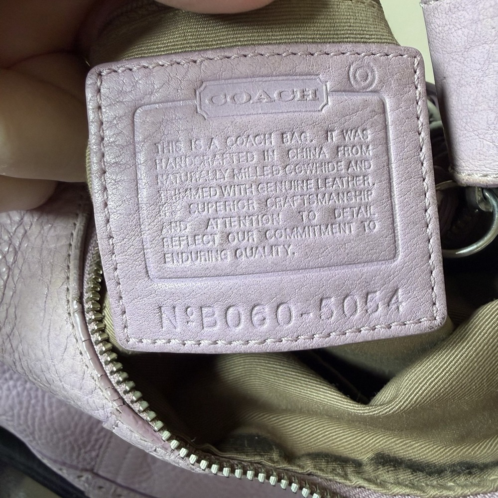 Coach Lilac Pebbled Shoulder Bag Buckle Accent Silver Hardware Designer Classic - Picture 4 of 14